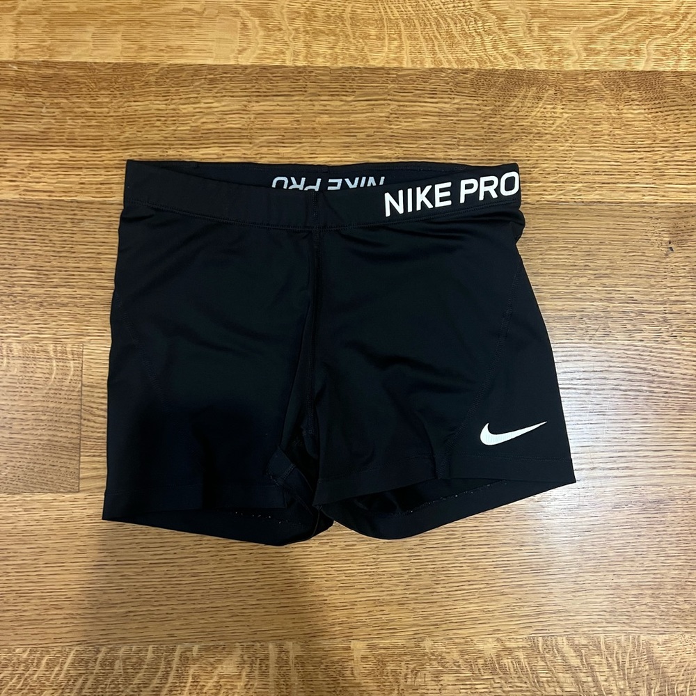 nike pro spandex shorts